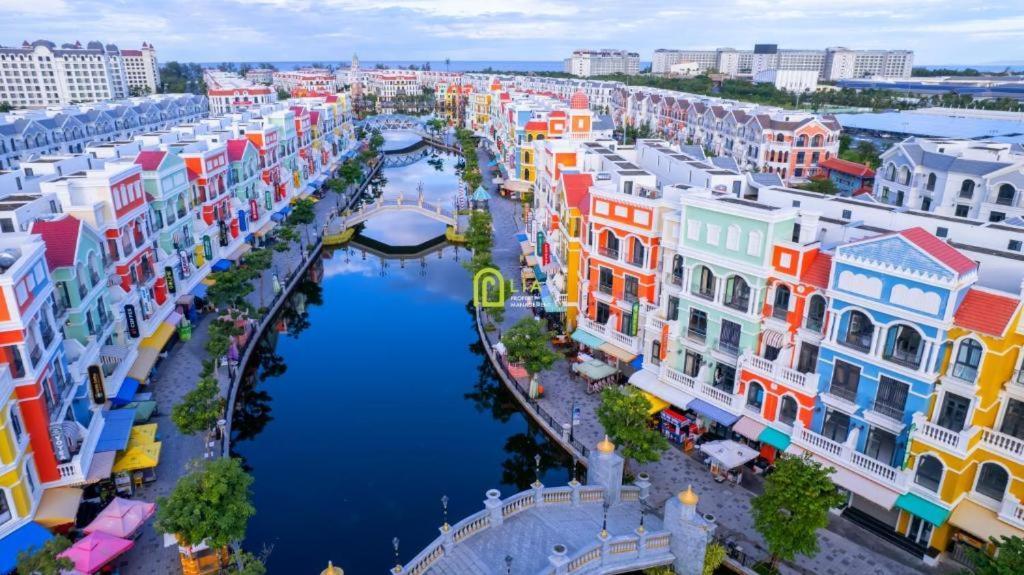 Lia Homestay Grand World Phu Quoc - Sunny Venice Apartment Extérieur photo